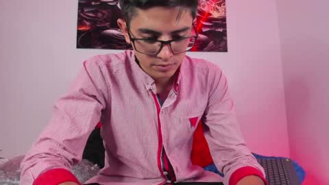 ETHAN SAI online show from February 7, 2025, 9:58 pm