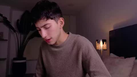 Joan online show from September 26, 2025, 5:22 am