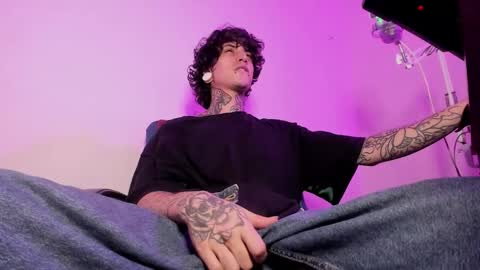 Ethan sykes online show from October 30, 2025, 1:40 am