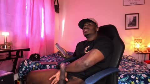 ethan travis online show from March 19, 2026, 9:52 pm