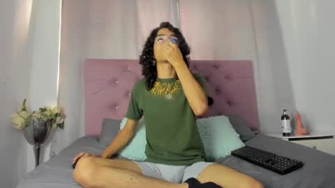 ethanblackwoodd online show from October 9, 2025, 7:45 pm