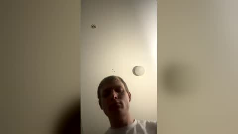 ethanbmx2001 online show from March 13, 2026, 12:12 pm