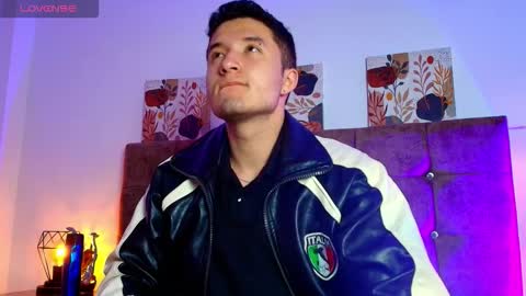 ethanconnor_ online show from November 6, 2025, 12:17 pm