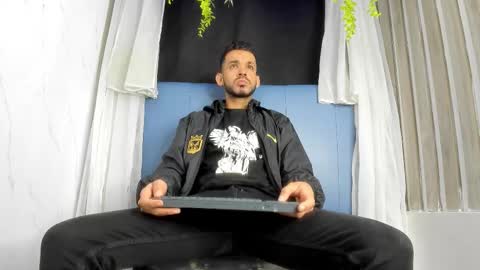 Ethan Grey online show from January 10, 2026, 11:12 am