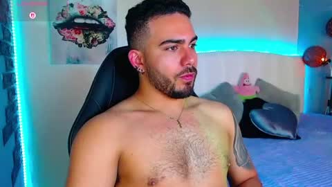 Snapshot of ethanhairy chatting on July 15, 2026, 10:04 pm Ethan online show from July 15, 2026, 10:04 pm