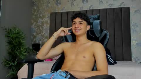 ethanlowell online show from September 20, 2025, 6:36 am