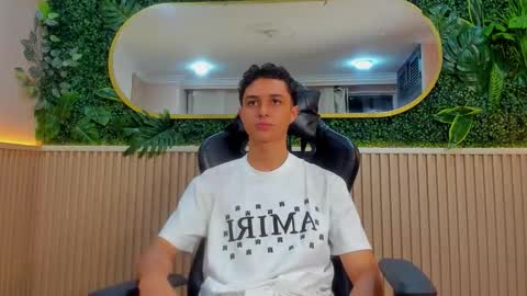 ethanlowell online show from January 7, 2026, 4:15 am