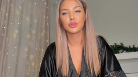 Snapshot of ethel_alen chatting on December 6, 2024, 2:28 pm Ethel online show from December 6, 2024, 2:28 pm