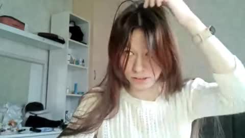 Snapshot of etsukokolakowski chatting on November 20, 2025, 7:19 am etsukokolakowski online show from November 20, 2025, 7:19 am