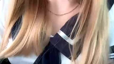 Lana online show from October 3, 2025, 5:15 am