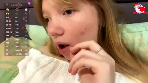 Lana online show from October 25, 2025, 5:48 am