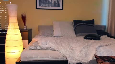 Kira and Kamila online show from March 9, 2025, 10:19 am