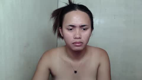 YELLA online show from September 30, 2025, 2:27 am