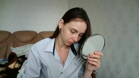 eva00186 online show from October 27, 2025, 9:13 am