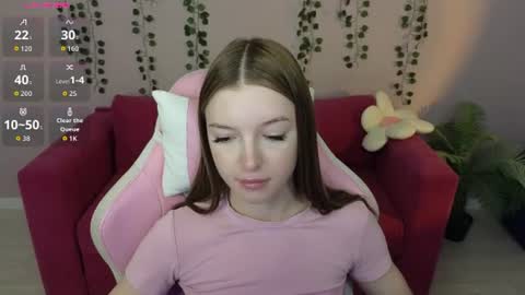 Snapshot of eva__thompson chatting on July 12, 2026, 1:07 am Eva online show from July 12, 2026, 1:07 am