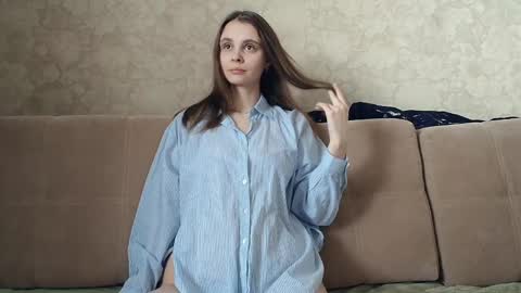 Eva Calvin online show from February 10, 2025, 4:41 am