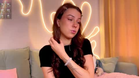 Snapshot of eva_collins_x chatting on April 23, 2026, 3:08 am Eva online show from April 23, 2026, 3:08 am