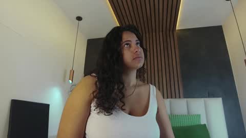 EVA DAEMON  online show from May 10, 2026, 12:10 pm