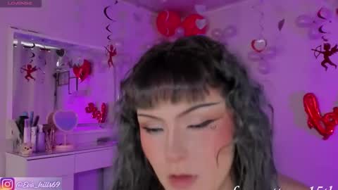 Eva  online show from February 16, 2026, 1:40 pm