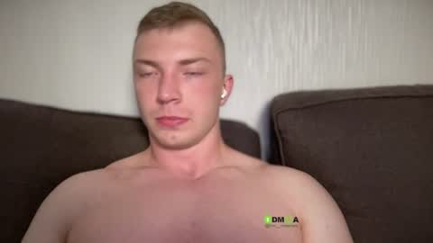 Snapshot of eva_iron chatting on August 5, 2026, 10:23 pm Eva and Iron online show from August 5, 2026, 10:23 pm