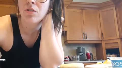 Snapshot of eva_jake chatting on March 10, 2025, 4:57 pm Eva Jake online show from March 10, 2025, 4:57 pm