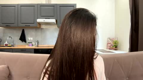 Snapshot of eva_jess_ chatting on April 13, 2026, 8:31 am Eva online show from April 13, 2026, 8:31 am