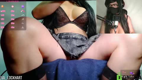 Eva online show from November 9, 2025, 7:56 pm