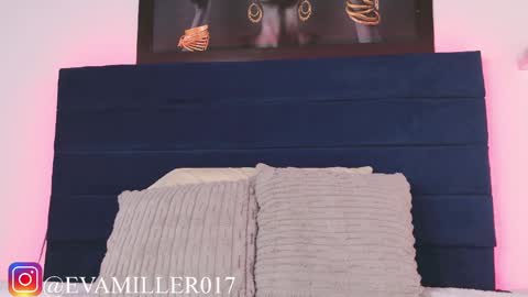 Snapshot of eva_miller7 chatting on April 4, 2026, 2:58 pm Eva online show from April 4, 2026, 2:58 pm