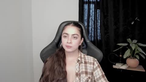 Snapshot of eva_monn chatting on December 21, 2024, 7:38 pm eva_monn online show from December 21, 2024, 7:38 pm