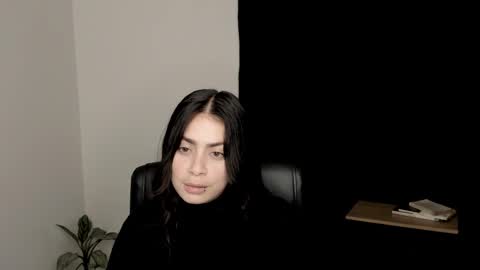 Snapshot of eva_monn chatting on September 22, 2025, 11:18 pm eva_monn online show from September 22, 2025, 11:18 pm