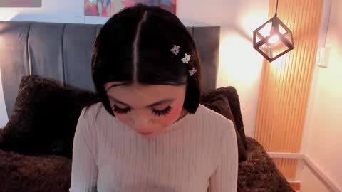 Eva   Emily online show from October 13, 2025, 1:33 pm