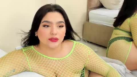 eva_saintt online show from September 26, 2025, 7:18 pm