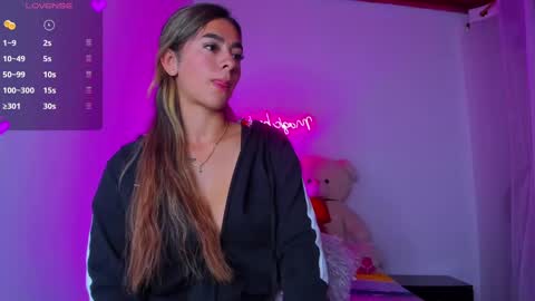 Eva Shinee online show from January 8, 2025, 10:37 am