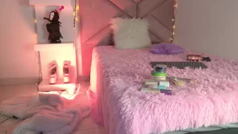 Eva Sin online show from March 15, 2026, 11:22 pm