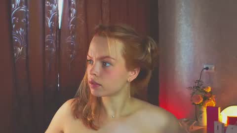 Snapshot of eva_sinn chatting on June 20, 2026, 10:29 am Hi there i am Eva and i wish create a nice community with you so join my Ticket Show for more pleasure online show from June 20, 2026, 10:29 am