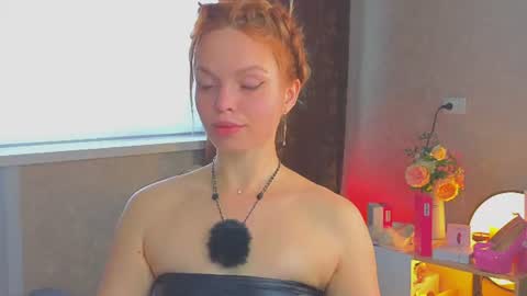 Snapshot of eva_sinn chatting on June 25, 2026, 10:53 am Hi there i am Eva and i wish create a nice community with you so join my Ticket Show for more pleasure online show from June 25, 2026, 10:53 am