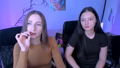 Snapshot of eva_smiith_ chatting on October 14, 2025, 5:41 am Eva online show from October 14, 2025, 5:41 am