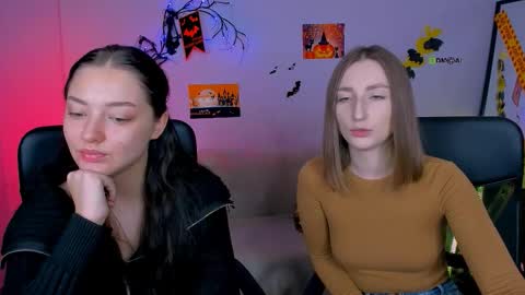 Snapshot of eva_smiith_ chatting on October 28, 2025, 6:39 am Eva online show from October 28, 2025, 6:39 am