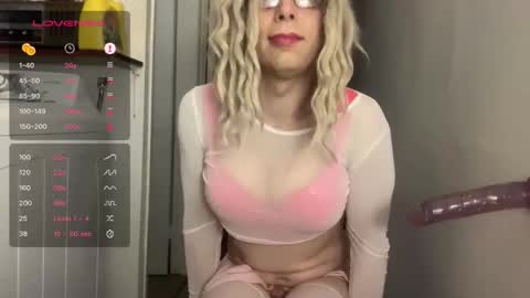 Snapshot of eva_stari chatting on December 22, 2025, 11:46 pm eva_stari online show from December 22, 2025, 11:46 pm