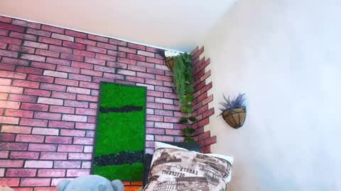 Eva online show from January 14, 2025, 12:43 am