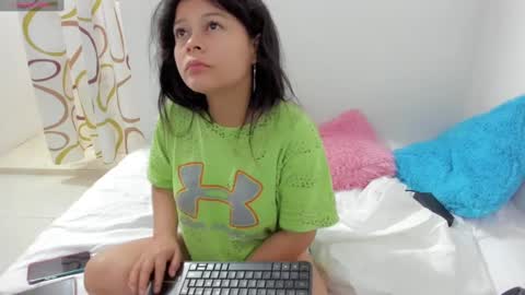 Estefania online show from January 26, 2025, 4:51 pm