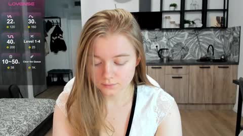Snapshot of eva_tomiok chatting on January 7, 2025, 5:22 am Eva online show from January 7, 2025, 5:22 am