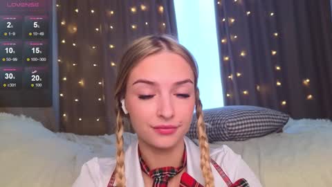 Hello Im Eva online show from January 5, 2025, 2:30 pm