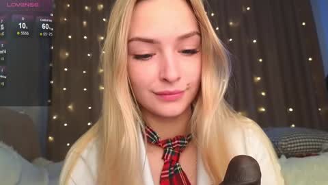 Hello Im Eva online show from January 12, 2025, 2:09 pm