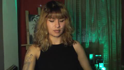 Snapshot of eva_viulet chatting on February 5, 2026, 2:16 am MISS EVY online show from February 5, 2026, 2:16 am