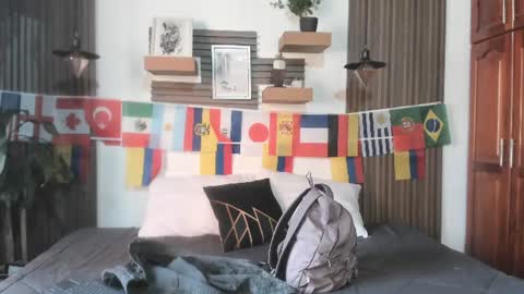 Snapshot of evaa_campbell chatting on July 2, 2026, 1:28 pm Eva online show from July 2, 2026, 1:28 pm