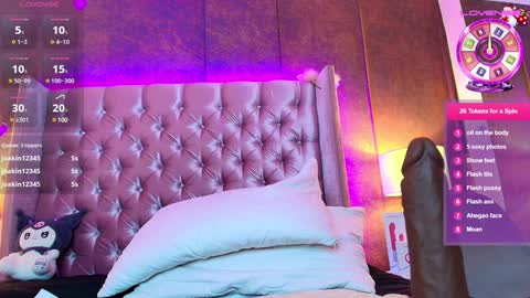 Snapshot of evaa_cloee chatting on January 19, 2025, 8:07 am EVA CLOEE online show from January 19, 2025, 8:07 am