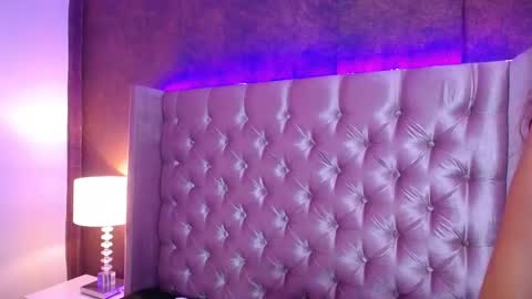 Snapshot of evaa_cloee chatting on March 6, 2025, 5:57 am EVA CLOEE online show from March 6, 2025, 5:57 am