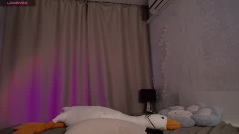 Eva online show from September 14, 2025, 11:20 am