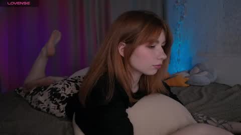 Snapshot of evaa_moonn_ chatting on July 7, 2026, 7:51 pm Eva online show from July 7, 2026, 7:51 pm